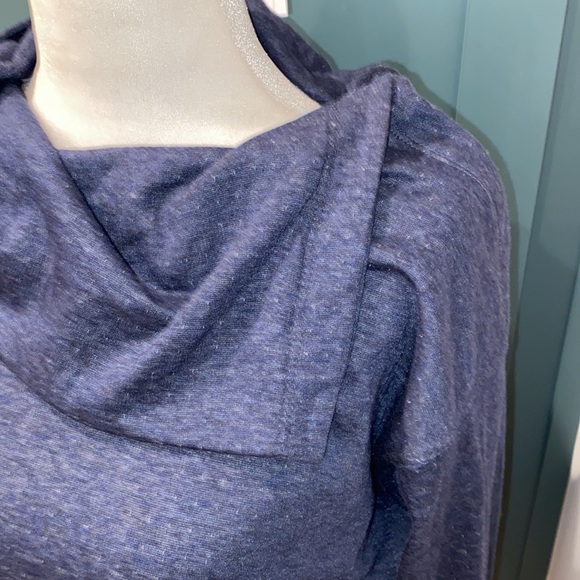 NWT Max Studio Long Sleeve Split Neck Pullover in Indigo - Picture 5 of 7